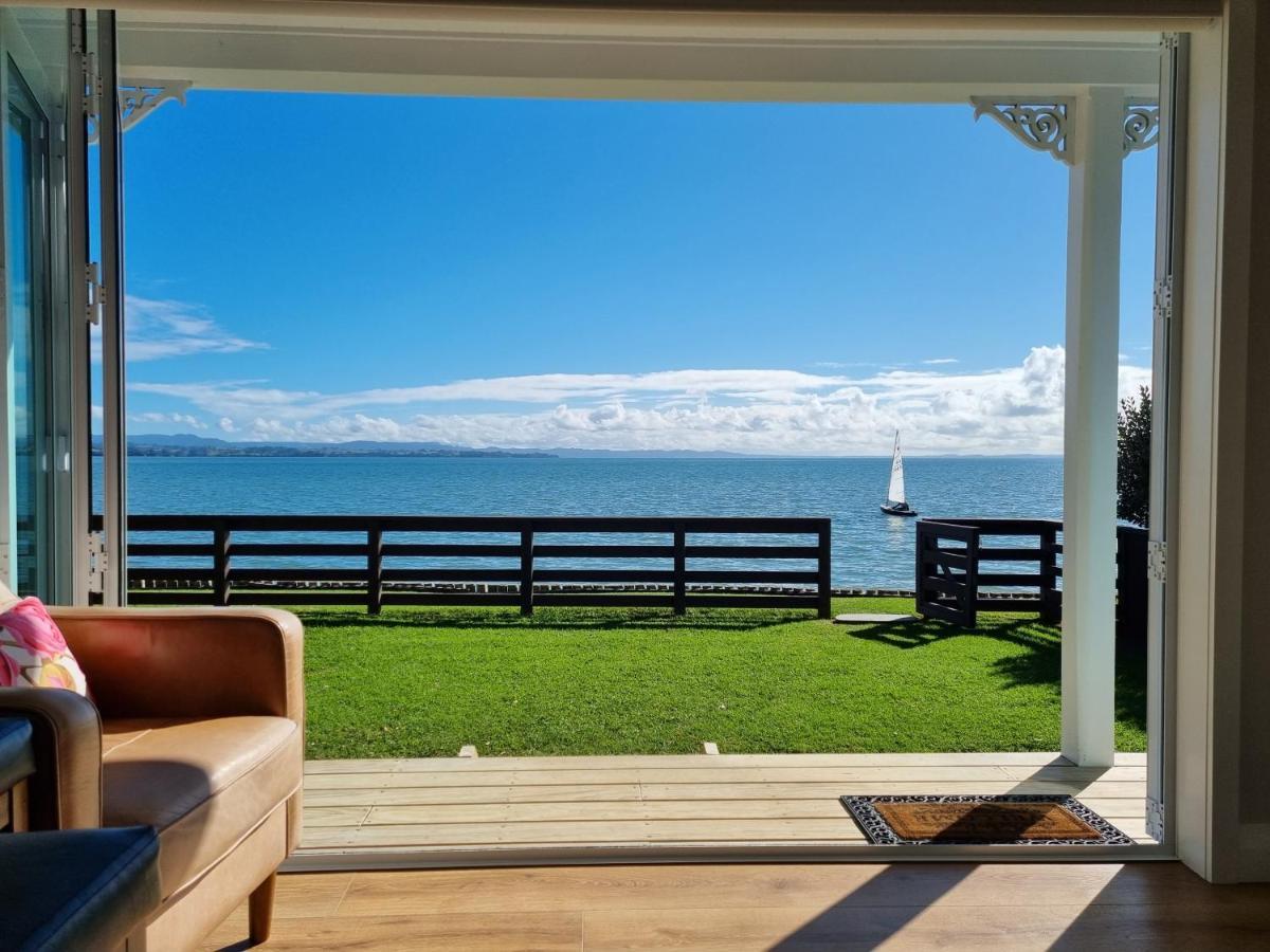 Red Rock Cottage, Beachfront Luxury Clarks Beach Eksteriør billede